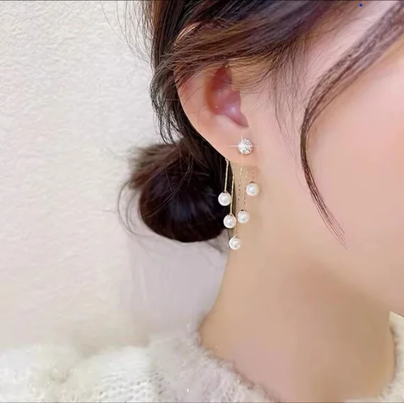 Gold and Pearl Dangle Earrings - Picture 4 of 4